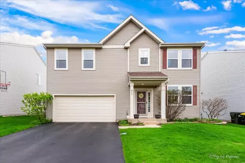 987 Valley Stream Dr, Pingree Grove, IL 60140