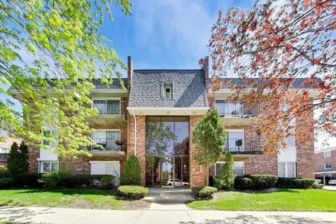 669 Chappel Ave #2B, Calumet City, IL 60409