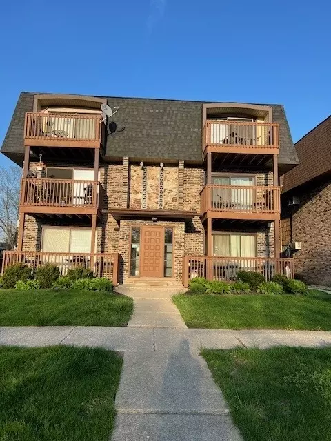 14747 Kenton Ave #2A, Midlothian, IL 60445