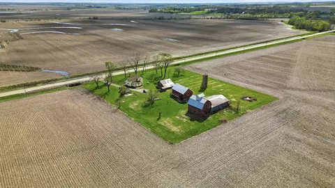 View/Area - 12228 Black Rd, Morrison, IL 61270 photo 2 of 6