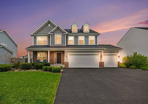 26015 S Indian Creek Trl, Channahon, IL 60410