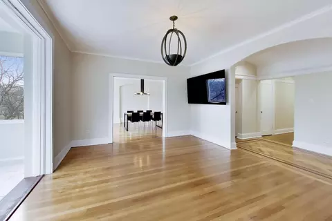 Living - 825 E Drexel Sq #2, Chicago, IL 60615 photo 2 of 5