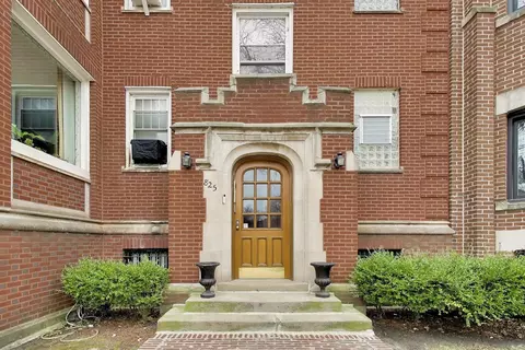 Exterior - 825 E Drexel Sq #2, Chicago, IL 60615 photo 2 of 2