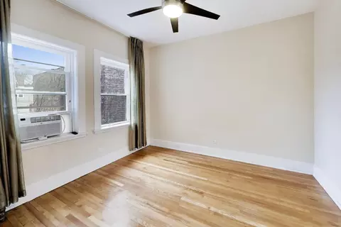 Bedroom - 825 E Drexel Sq #2, Chicago, IL 60615 photo 2 of 5