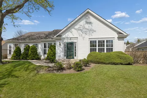 13729 S Redbud Dr, Plainfield, IL 60544