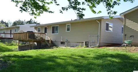 Exterior - 1378 N 1750th Ave, Fowler, IL 62338 photo 2 of 4