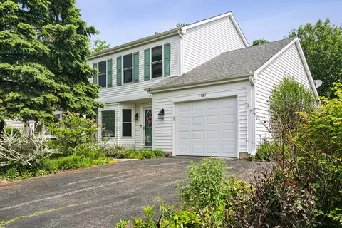 1181 Regent Dr, Mundelein, IL 60060