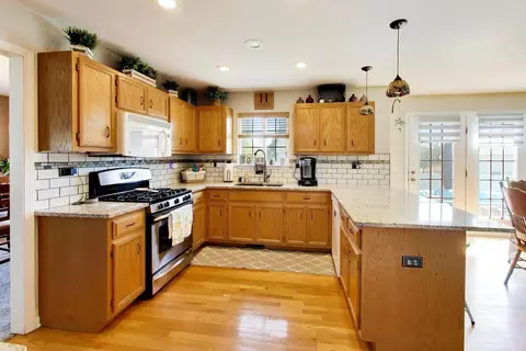 Kitchen - 24851 Michele Dr, Plainfield, IL 60544 photo 1 of 2