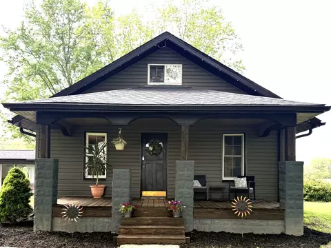 2305 N 1025 St, Ramsey, IL 62080