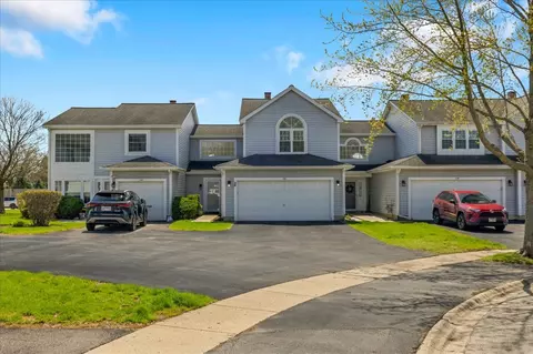 Exterior - 1137 Longford Rd, Bartlett, IL 60103 photo 4 of 9