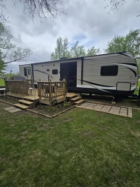 2422 Woodhaven, Sublette, IL 61367 photo 2