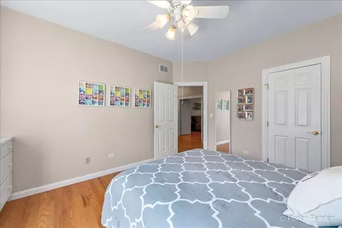 Bedroom - 4 Mohawk Dr, South Barrington, IL 60010 photo 7 of 7