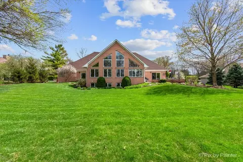 Exterior - 4 Mohawk Dr, South Barrington, IL 60010 photo 6 of 11
