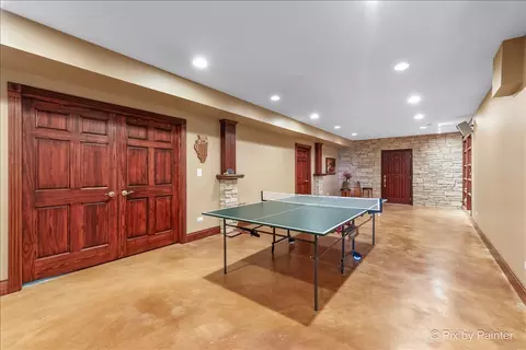 Other - 4 Mohawk Dr, South Barrington, IL 60010 photo 11 of 21