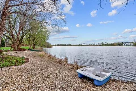 Other - 4 Mohawk Dr, South Barrington, IL 60010 photo 16 of 21