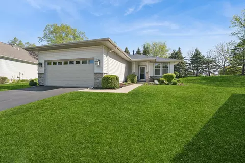13232 Indiana Ct, Huntley, IL 60142