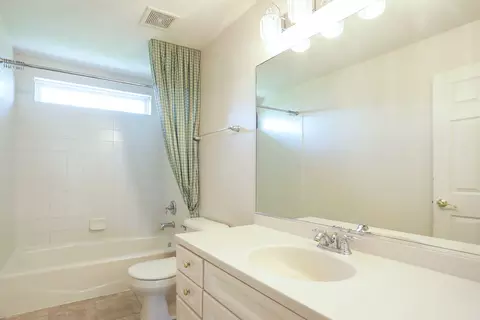 2140 Edgartown Ln, Hoffman Estates, IL 60192 photo 29