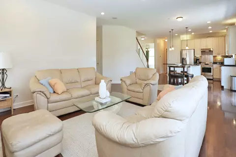 2140 Edgartown Ln, Hoffman Estates, IL 60192 photo 15