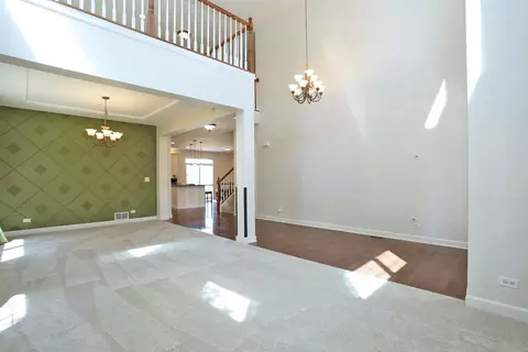 2140 Edgartown Ln, Hoffman Estates, IL 60192 photo 6