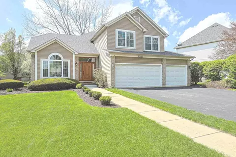 3080 Wagner Rd, Aurora, IL 60502