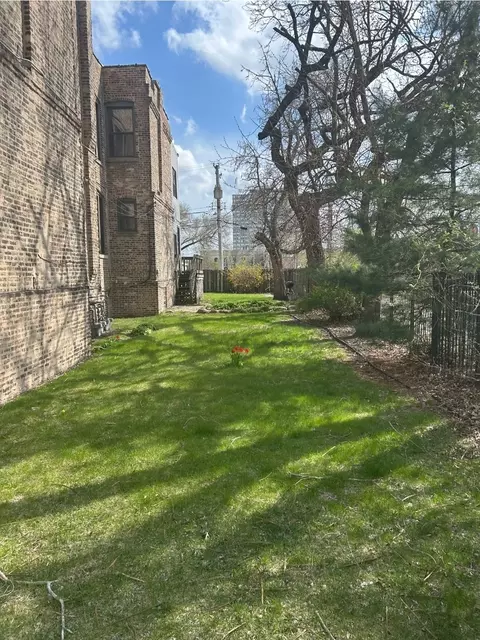 Exterior - 419 E 46th St, Chicago, IL 60653 photo 3 of 3