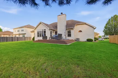 Exterior - 25006 Sandra Ln, Plainfield, IL 60544 photo 10 of 11