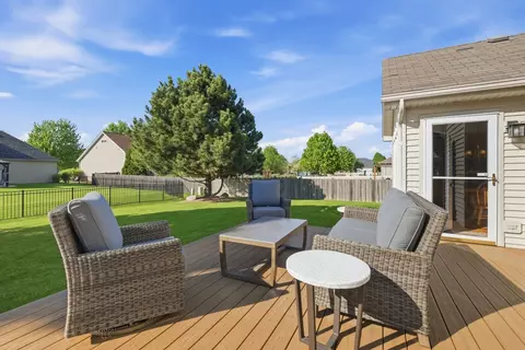Exterior - 25006 Sandra Ln, Plainfield, IL 60544 photo 9 of 11