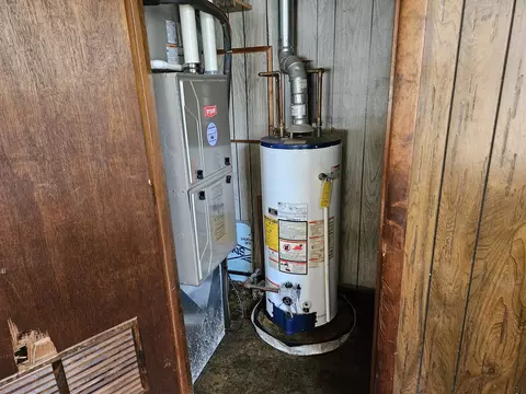 Other - 120 E Wayne St, Geff, IL 62842 photo 5 of 7
