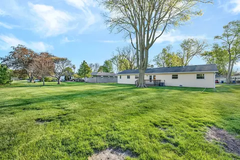 Exterior - 701 Hill St, Mazon, IL 60444 photo 6 of 6