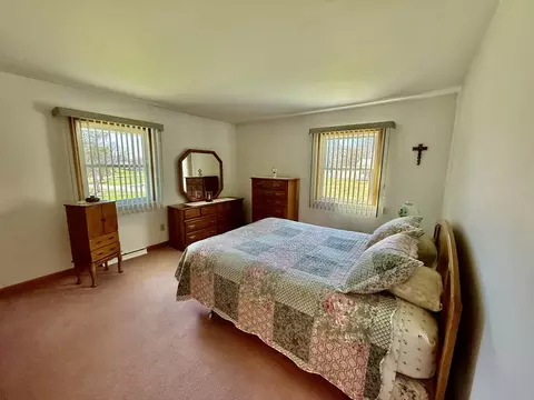 Bedroom - 521 W Mill St, Kewanee, IL 61443 photo 1 of 5