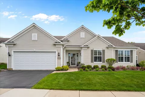 3643 Monticeto Cir, Mundelein, IL 60060