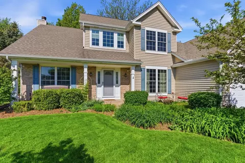 721 Churchill Ln, Oswego, IL 60543