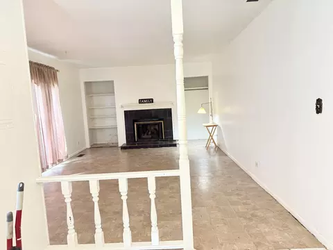 Living - 375 Longford Dr, Elgin, IL 60120 photo 4 of 7