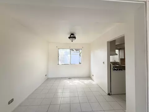 Living - 375 Longford Dr, Elgin, IL 60120 photo 3 of 7