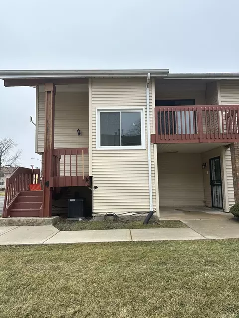 711 Driftwood Ct #1, University Park, IL 60484