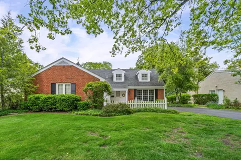 1533 N Belmont Ave, Arlington Heights, IL 60004