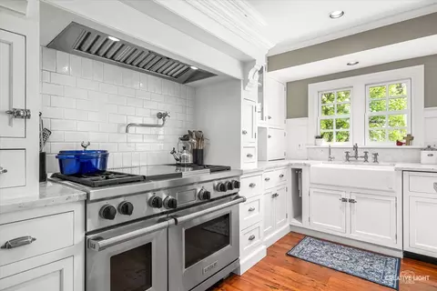 Kitchen - 5 N890 Surrey Rd, Wayne, IL 60184 photo 3 of 5