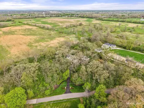 View/Area - 5 N890 Surrey Rd, Wayne, IL 60184 photo 3 of 8