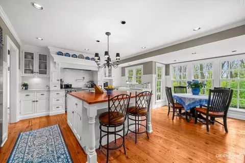 Kitchen - 5 N890 Surrey Rd, Wayne, IL 60184 photo 1 of 5