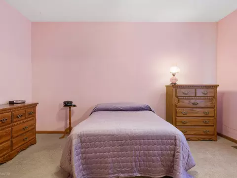 Bedroom - 1307 Broadlawn Dr, Plainfield, IL 60586 photo 2 of 4