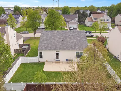 View/Area - 1307 Broadlawn Dr, Plainfield, IL 60586 photo 2 of 2