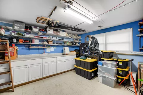 Other - 920 Harrison Ln, Hoffman Estates, IL 60192 photo 4 of 6