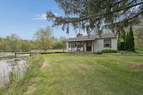 26701 W Karen Dr, Wauconda, IL 60084