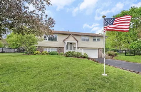 17249 W Rob Ave, Elwood, IL 60421