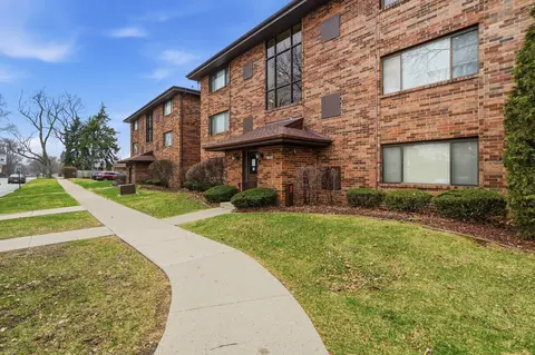 9610 Mason Ave #1, Oak Lawn, IL 60453