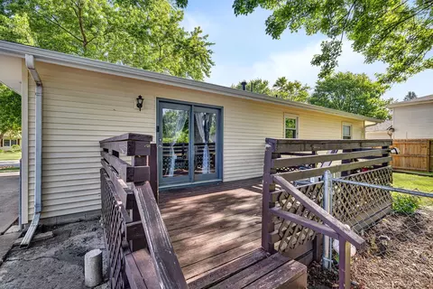 Exterior - 180 Kristina Dr, Bourbonnais, IL 60914 photo 3 of 9