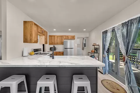 Kitchen - 180 Kristina Dr, Bourbonnais, IL 60914 photo 1 of 7