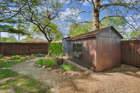 1115 Foothill Dr, Champaign, IL 61821 photo 32