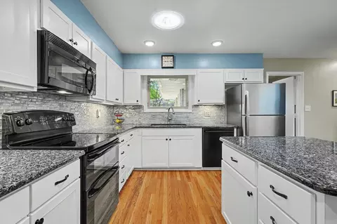 1115 Foothill Dr, Champaign, IL 61821 photo 13