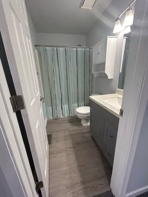 Bath - 24014 W Heather Ct, Plainfield, IL 60585 photo 4 of 4